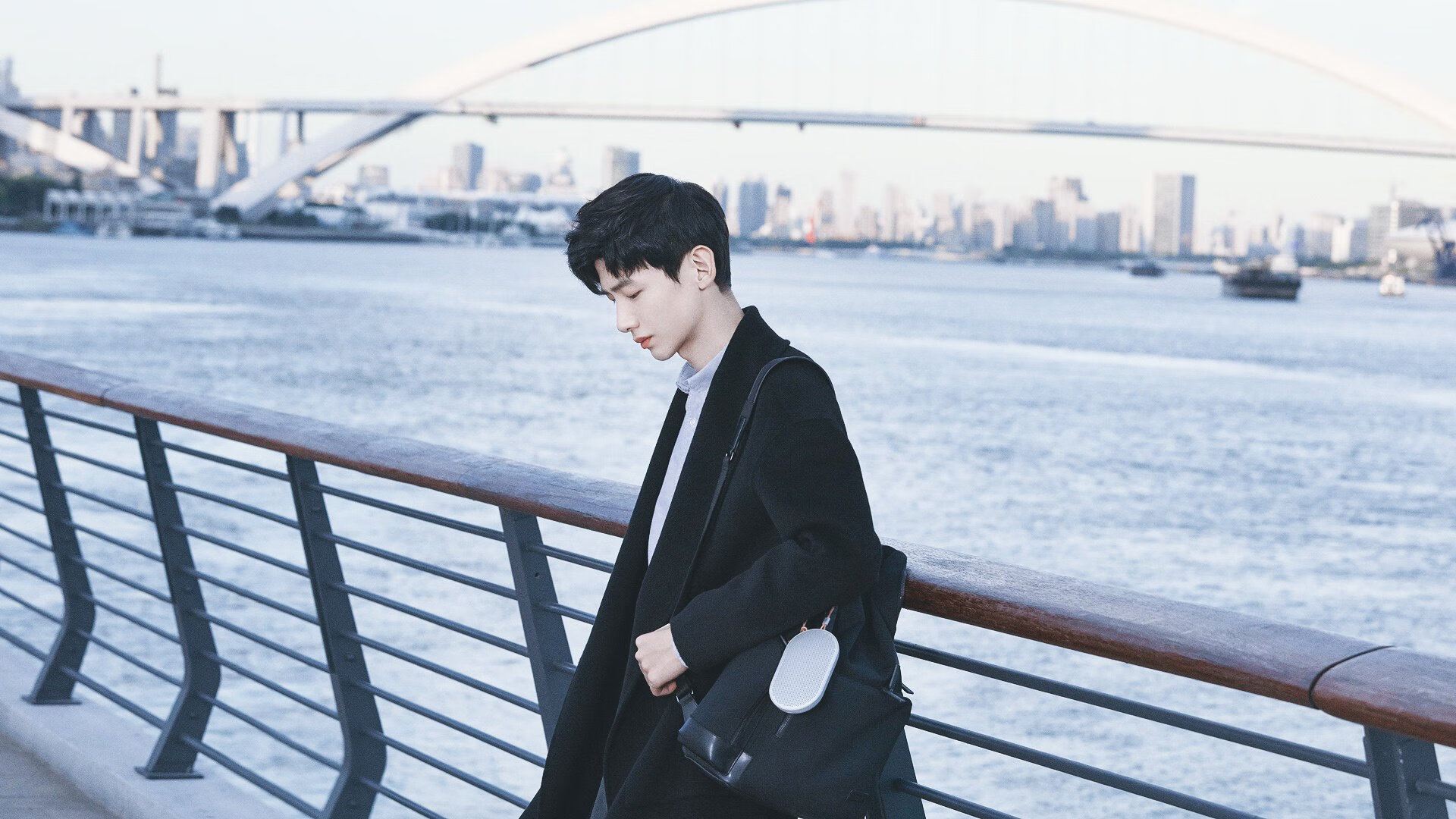 东瀛之殇与红黑血脉，欧冠半决赛的文明对抗密码