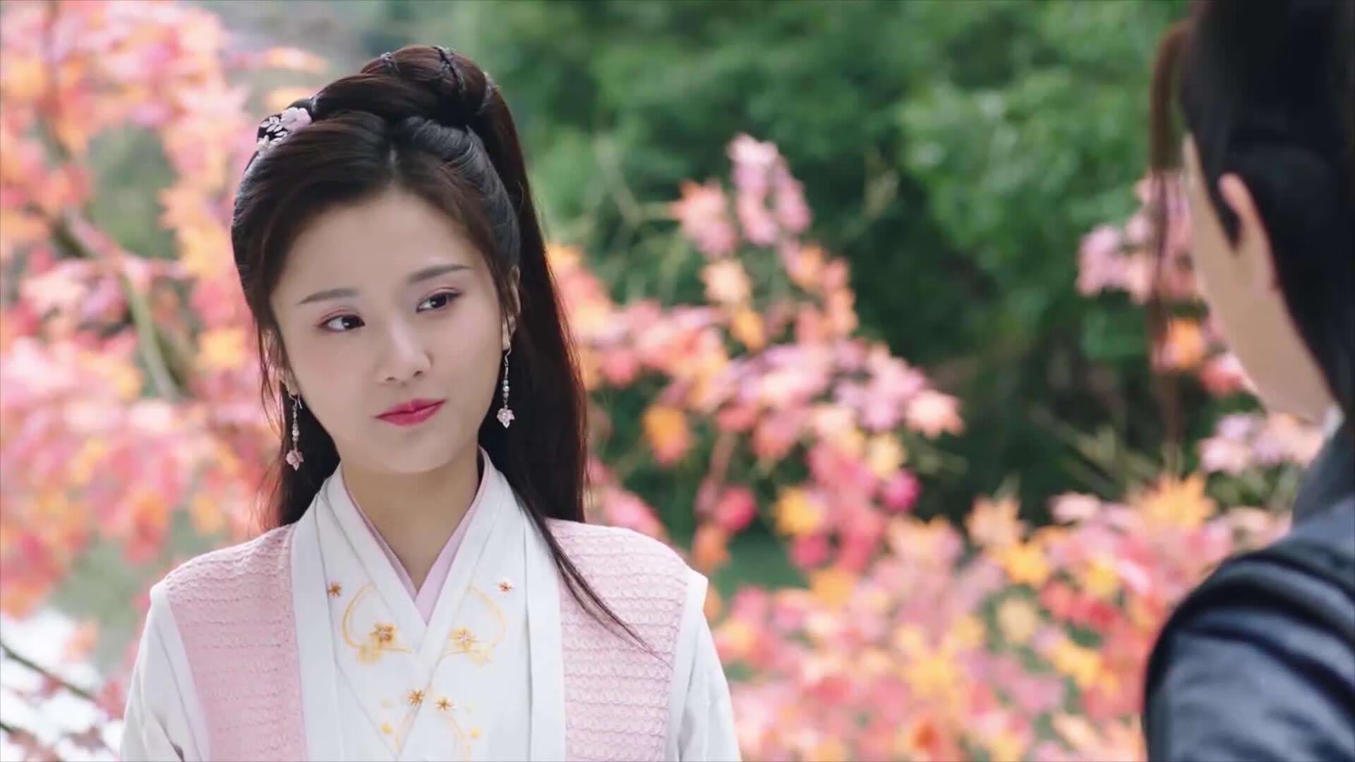 独舞与群像，当莫兰特用统治级数据定义个人英雄主义，广东队以淬火之师照亮集体篮球之光